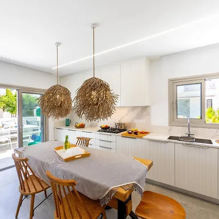 Villa Rose By The Sea Protaras