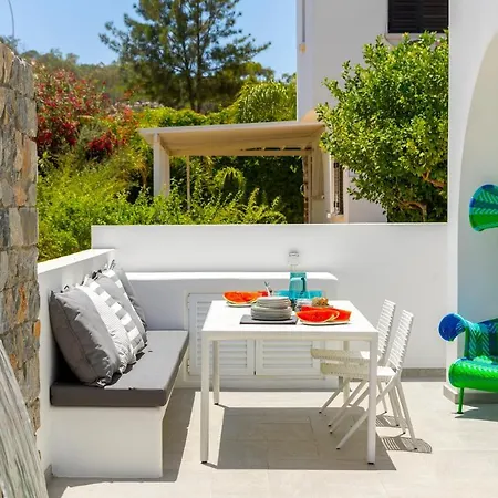 Villa Rose By The Sea *