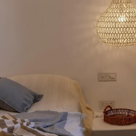 Rose By The Sea * Protarász