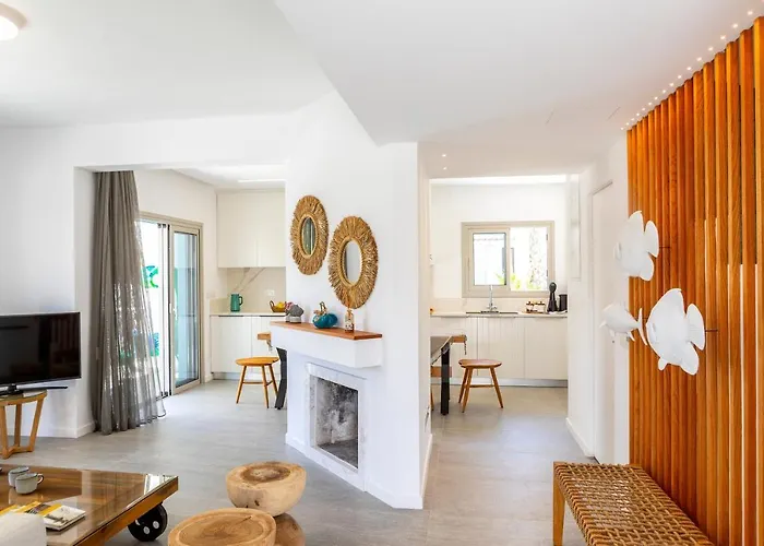 Rose By The Sea 别墅