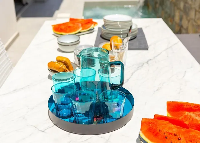 Rose By The Sea Villa *