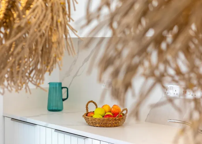 Rose By The Sea Villa *