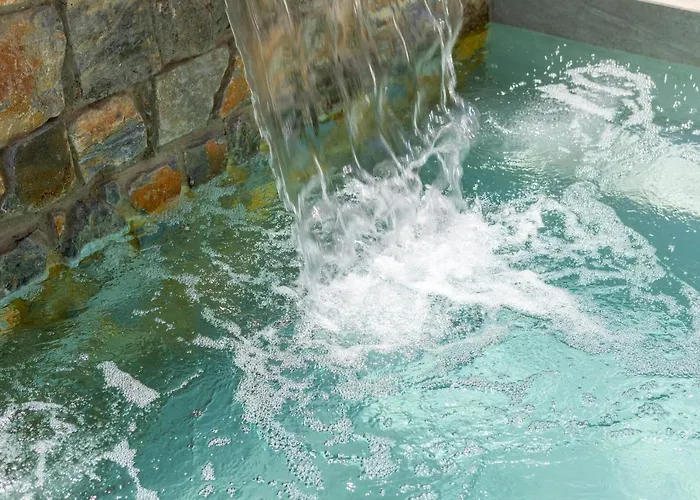 Rose By The Sea Villa *